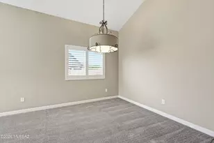 8910 W Irongate Rd, Tucson, AZ 85743 - Photo 7