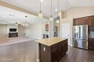 8910 W Irongate Rd, Tucson, AZ 85743 - Photo 15
