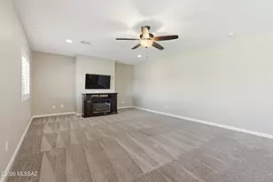 8910 W Irongate Rd, Tucson, AZ 85743 - Photo 11