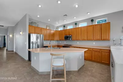 11653 N Desert Holly Drive, Tucson, AZ 85737 - Photo 17