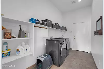 11653 N Desert Holly Drive, Tucson, AZ 85737 - Photo 35
