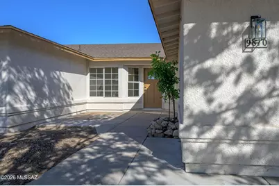 9810 E Stonehaven Way, Tucson, AZ 85747 - Photo 7