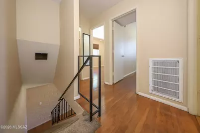 6596 E Calle La Paz #B, Tucson, AZ 85715 - Photo 9
