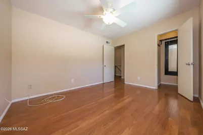 6596 E Calle La Paz #B, Tucson, AZ 85715 - Photo 11