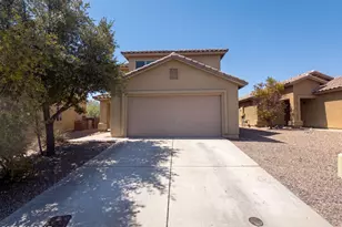 935 W Placita Canalito, Green Valley, AZ 85614 - Photo 1