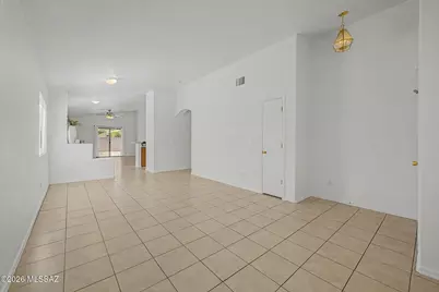 10486 E Dusky Willow Drive, Tucson, AZ 85747 - Photo 9