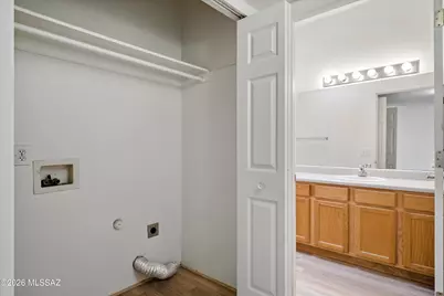 2447 N Fair Oaks Avenue, Tucson, AZ 85712 - Photo 15