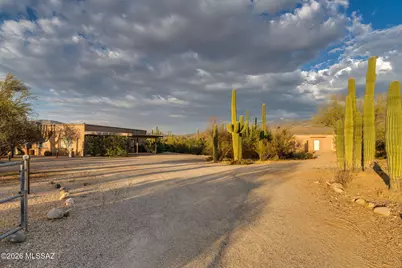650 N Camino Del Codorniz, Tucson, AZ 85748 - Photo 3