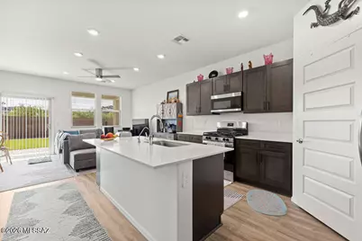 10018 N Cascalote Lane, Marana, AZ 85653 - Photo 13
