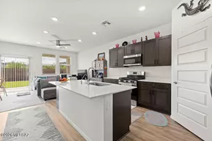 10018 N Cascalote Ln, Marana, AZ 85653 - Photo 13