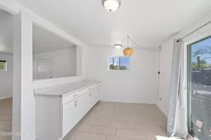 601 E Linden St, Tucson, AZ 85705 - Photo 13