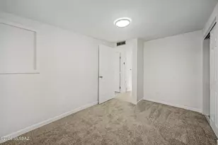 205 E District St, Tucson, AZ 85714 - Photo 15