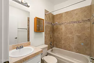 6224 N Rockglen Rd, Tucson, AZ 85704 - Photo 17