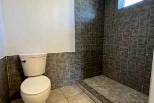 1303 W Cedar St, Tucson, AZ 85745 - Photo 11