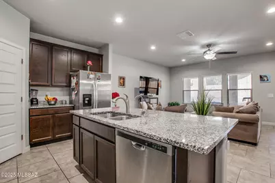 10046 N Cardon Grande Trail, Marana, AZ 85653 - Photo 7