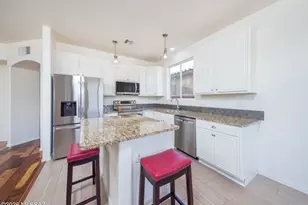 3057 W Desert Glory Dr, Tucson, AZ 85745 - Photo 9