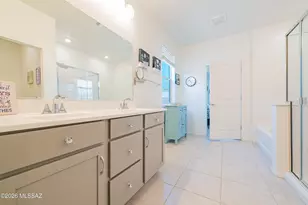 9467 N Sunstone Moon Pl, Tucson, AZ 85742 - Photo 23
