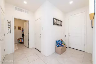 9467 N Sunstone Moon Pl, Tucson, AZ 85742 - Photo 3