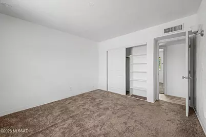 1427 E Silverlake Road, Tucson, AZ 85713 - Photo 13