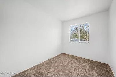 1427 E Silverlake Road, Tucson, AZ 85713 - Photo 17