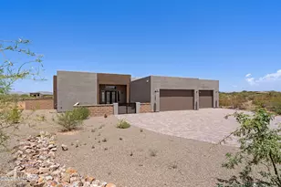 155 N Scenic Vista Dr, Sahuarita, AZ 85629 - Photo 3