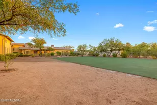 4537 E San Carlos Pl S, Tucson, AZ 85712 - Photo 37