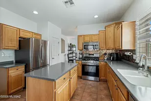 543 W Calle Sedillo, Sahuarita, AZ 85629 - Photo 15