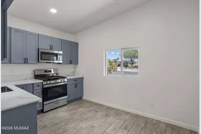 6978 N Asterion Lane, Tucson, AZ 85741 - Photo 17