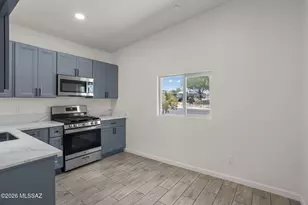 6978 N Asterion Ln, Tucson, AZ 85741 - Photo 17