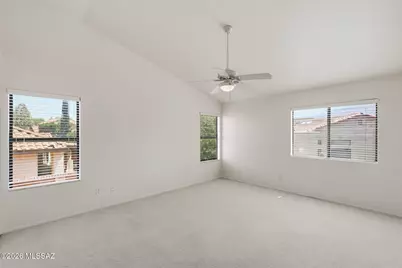 10060 N Pitchingwedge Lane, Tucson, AZ 85737 - Photo 21