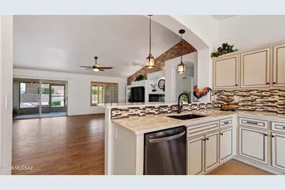 2654 E Nathan Way, Green Valley, AZ 85614 - Photo 13