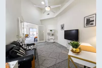 13401 N Rancho Vistoso Boulevard #Unit 95, Oro Valley, AZ 85755 - Photo 11