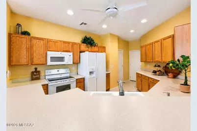 13401 N Rancho Vistoso Boulevard #Unit 95, Oro Valley, AZ 85755 - Photo 17
