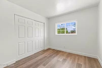 8261 E Kenyon Drive, Tucson, AZ 85710 - Photo 23