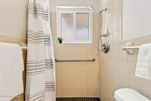 8261 E Kenyon Dr, Tucson, AZ 85710 - Photo 21