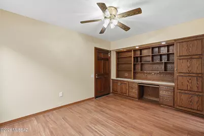 730 W Camino Iturbide, Green Valley, AZ 85622 - Photo 17