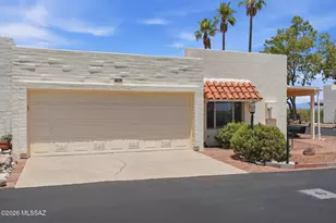 730 W Camino Iturbide, Green Valley, AZ 85622 - Photo 33