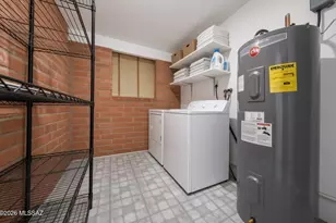 9789 E Burnett St, Tucson, AZ 85730 - Photo 17