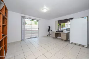 9789 E Burnett St, Tucson, AZ 85730 - Photo 13