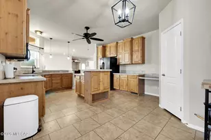 7045 N Hot Desert Trail, Tucson, AZ 85743 - Photo 19