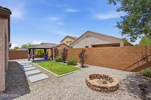 9002 W Grayling Dr, Marana, AZ 85653 - Photo 43
