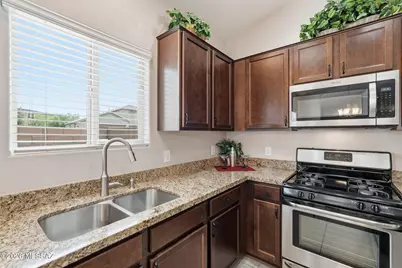 9002 W Grayling Drive, Marana, AZ 85653 - Photo 13