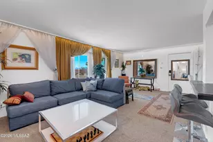 6352 N Barcelona Ln, Tucson, AZ 85704 - Photo 13