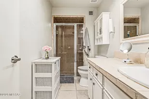 158 W Los Robles, Green Valley, AZ 85614 - Photo 27
