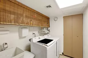 4670 N Shinumo Dr, Tucson, AZ 85749 - Photo 31