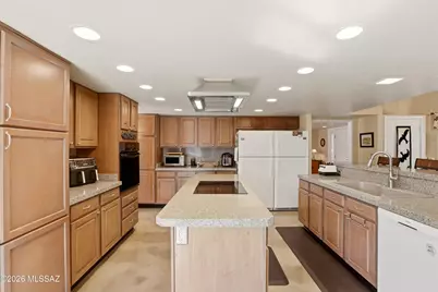 4670 N Shinumo Drive, Tucson, AZ 85749 - Photo 15