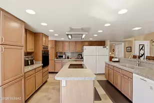 4670 N Shinumo Dr, Tucson, AZ 85749 - Photo 15
