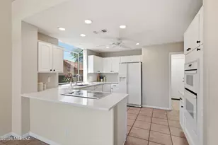 38739 S Desert Bluff Dr, Tucson, AZ 85739 - Photo 11