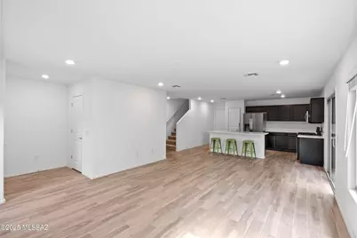 1008 E Descent Street, Tucson, AZ 85719 - Photo 5