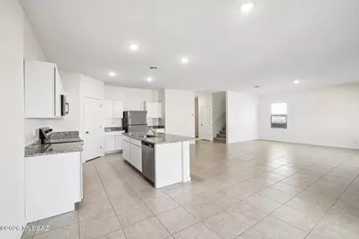6743 W Star Wash Loop, Tucson, AZ 85757 - Photo 9